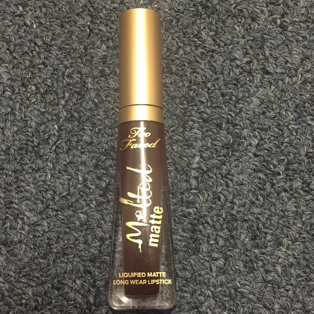 Too Faced melted matte lipstick